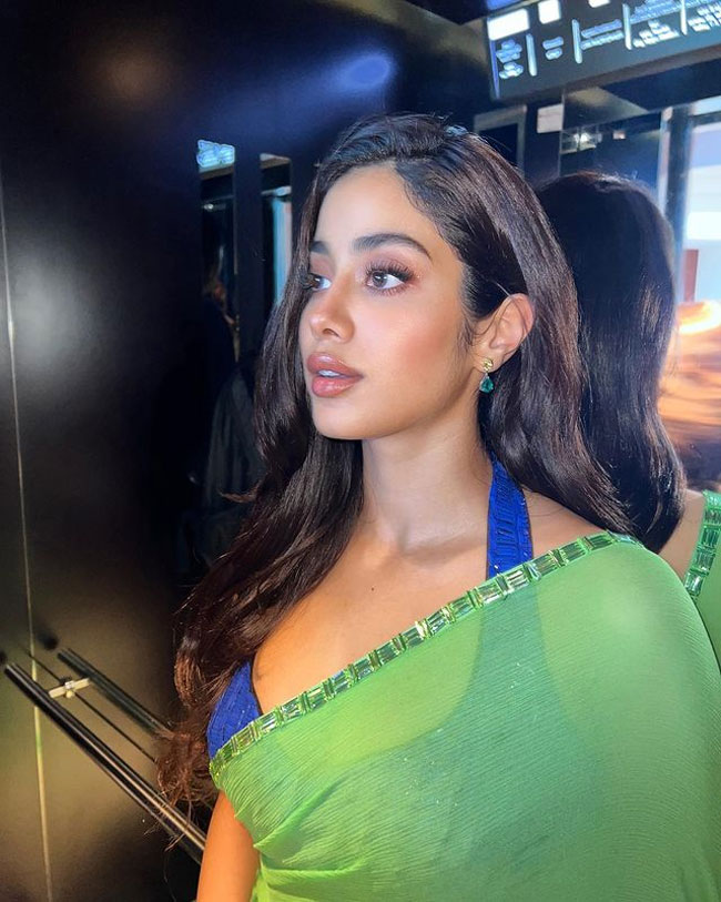 Delightful clicks Of Janhvi Kapoor In Floral Outfit
